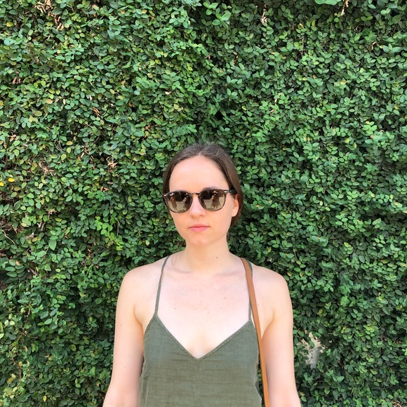 Meet your Posher, Claire - Picture 1 of 1